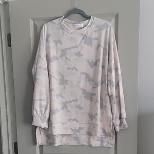Pink/Gray Camo Pattern Sweatshirt